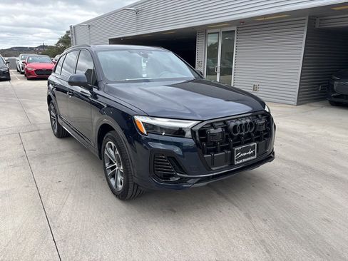 New 2026 Audi Q7 2.0T Premium Plus image 3