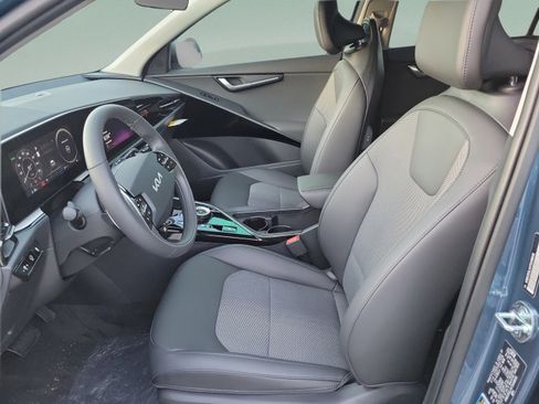 New 2026 Kia Niro Wind FWD image 16