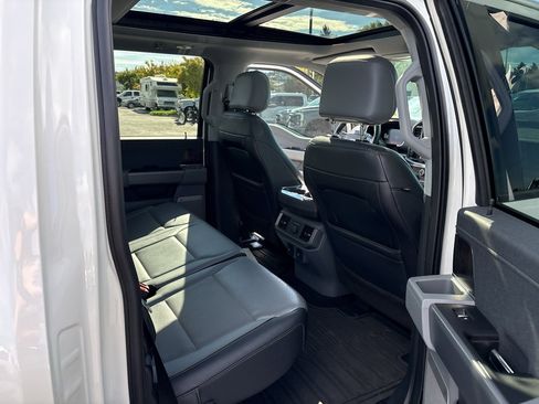 Used 2021 Ford F150 Lariat w/ Equipment Group 502A High AWD/4WD image 28