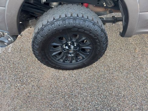 Used 2022 Ford F350 Lariat w/ Tremor Off-Road Package image 10