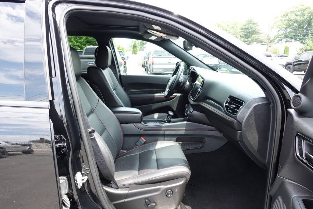 Used 2024 Dodge Durango R/T w/ Blacktop Package AWD/4WD image 38