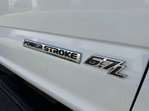 Used 2021 Ford F250 XL w/ Power Equipment Group image 2