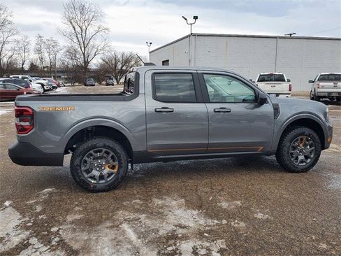 New 2025 Ford Maverick Tremor image 5