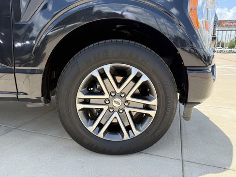 Used 2022 Ford F150 XL w/ STX Appearance Package RWD image 7