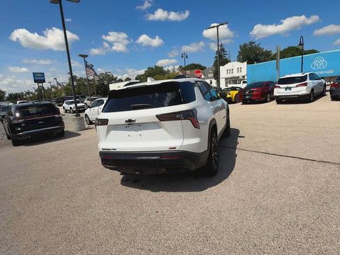 Used 2025 Chevrolet Equinox RS w/ Safety and Technology Package AWD/4WD image 7