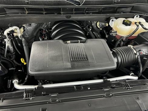 Used 2024 Cadillac Escalade Sport Platinum w/ LPO, ONYX Package image 35