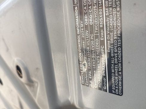 Used 2024 Nissan Altima 2.5 SR image 3