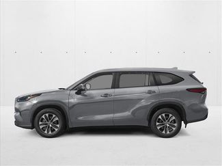 New 2026 Toyota Highlander XLE video 3