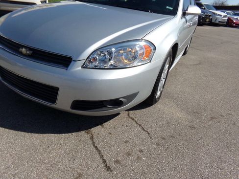 Used 2011 Chevrolet Impala LT w/ Luxury Edition Package image 27