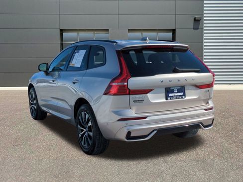 New 2026 Volvo XC60 B5 Plus w/ Climate Package image 5