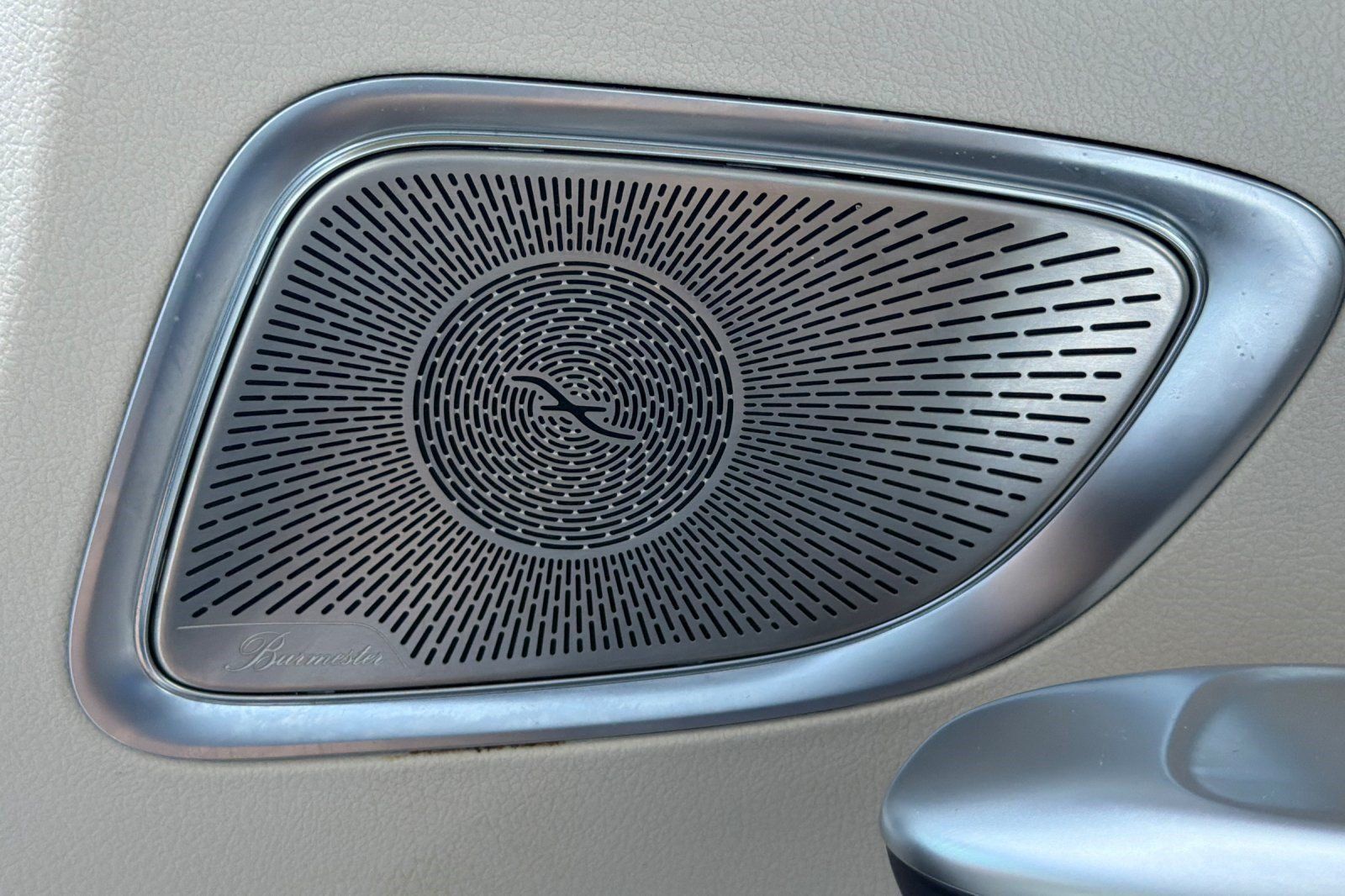 Used 2024 Mercedes-Benz C 300 Sedan image 30