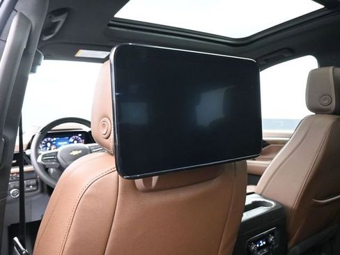 Used 2026 Chevrolet Tahoe High Country image 12