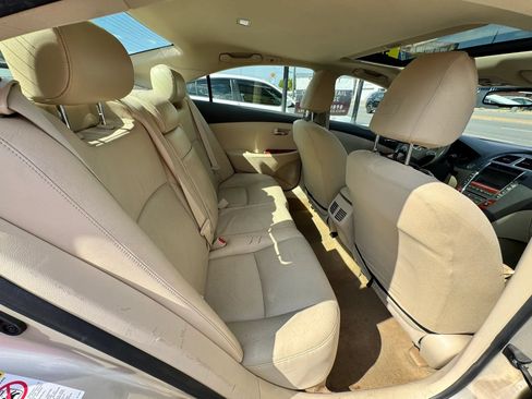 Used 2010 Lexus ES 350 FWD image 16