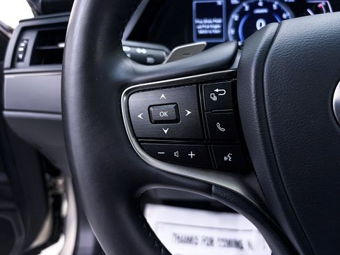 Used 2022 Lexus ES 350 w/ Premium Package image 31