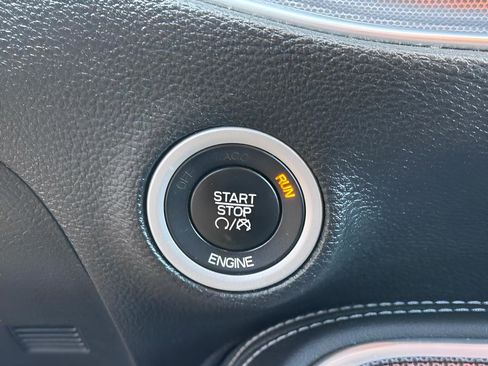 Used 2016 Dodge Challenger R/T Scat Pack image 17