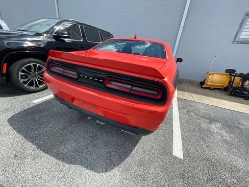 Used 2016 Dodge Challenger SXT Plus RWD image 6