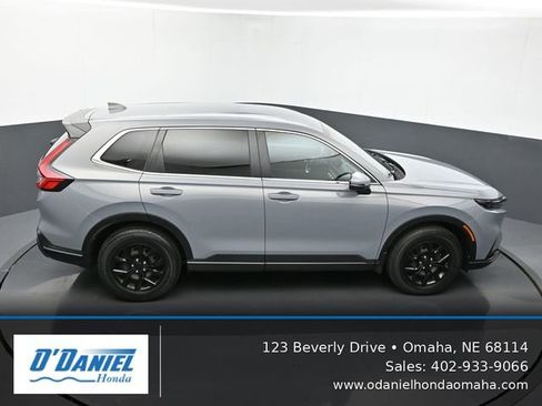 Used 2025 Honda CR-V LX image 19