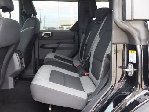 Used 2025 Ford Bronco Big Bend AWD/4WD image 10