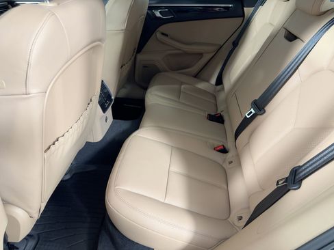 Used 2026 Porsche Macan S image 15