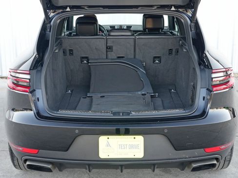 Used 2018 Porsche Macan image 9