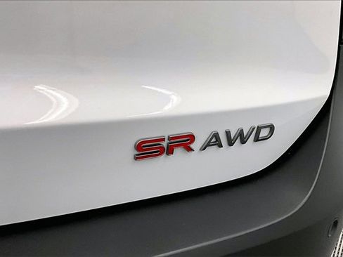 New 2026 Nissan Kicks SR w/ SR Premium Package image 18