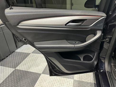 Used 2018 BMW X3 M40i image 19