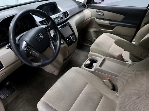 Used 2014 Honda Odyssey EX image 22