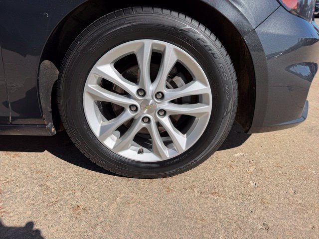 Certified 2017 Chevrolet Malibu LT w/ Leather Package FWD image 14