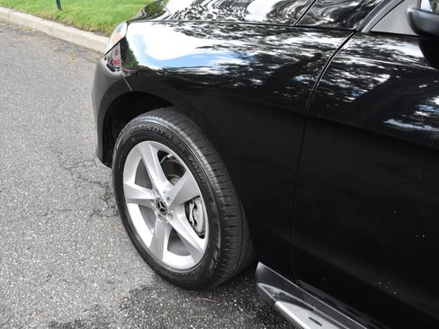 Used 2017 Mercedes-Benz GLE 350 w/ Premium 1 Package image 15