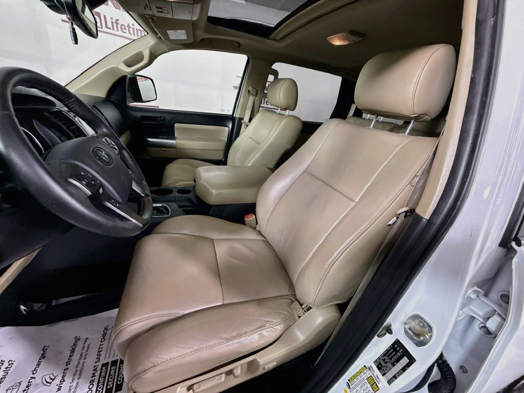 Used 2018 Toyota Sequoia SR5 w/ Premium Package AWD/4WD image 26