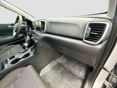 Used 2020 Kia Sportage LX w/ LX Popular Package AWD/4WD image 33