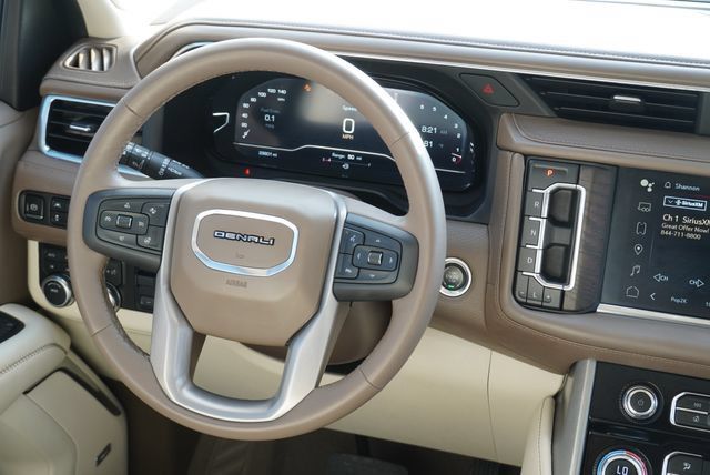 Used 2023 GMC Yukon Denali w/ Max Trailering Package AWD/4WD image 14