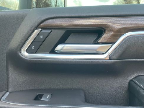 Certified 2024 Chevrolet Silverado 2500 LT w/ Convenience Package image 15