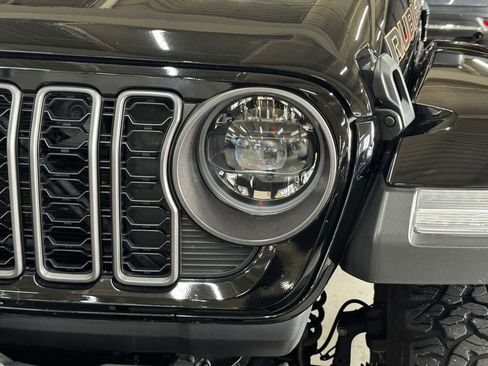 Used 2024 Jeep Wrangler Unlimited Rubicon 392 w/ Dual Top Group image 31