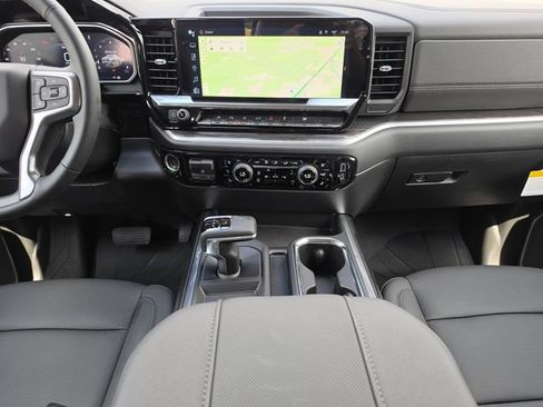 New 2026 Chevrolet Silverado 1500 LTZ w/ LTZ Premium Package AWD/4WD image 17