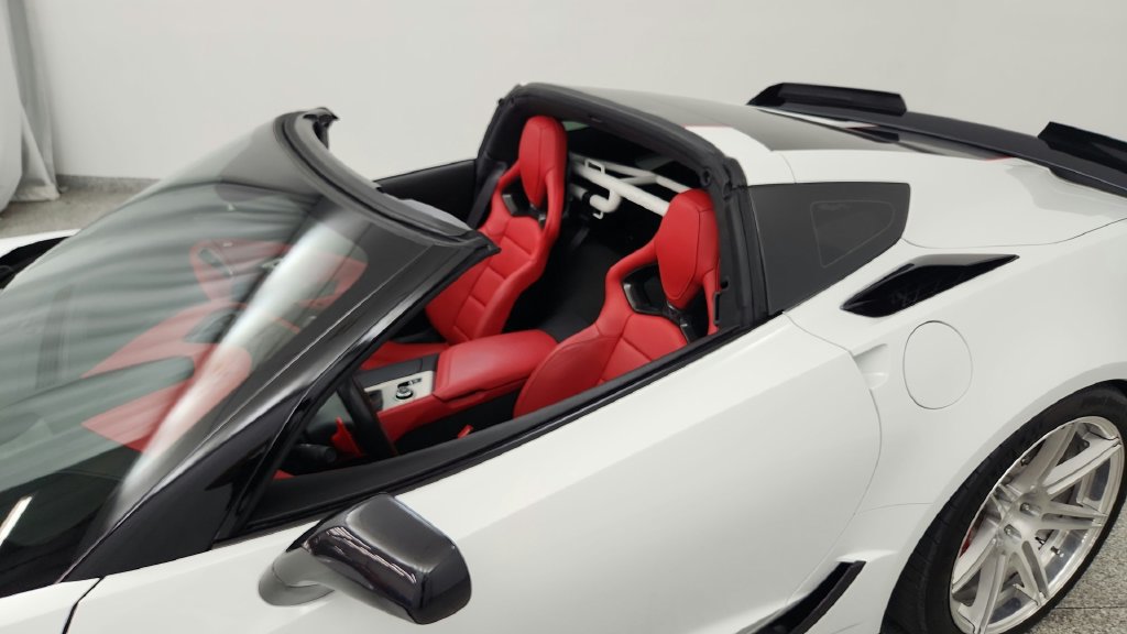 Used 2017 Chevrolet Corvette Z06 RWD image 17