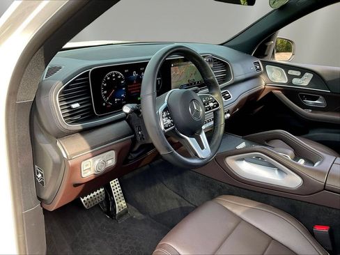 Certified 2023 Mercedes-Benz GLS 450 4MATIC w/ AMG Line Exterior image 18