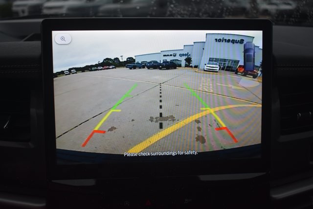 Used 2024 Ford Expedition XLT RWD image 26
