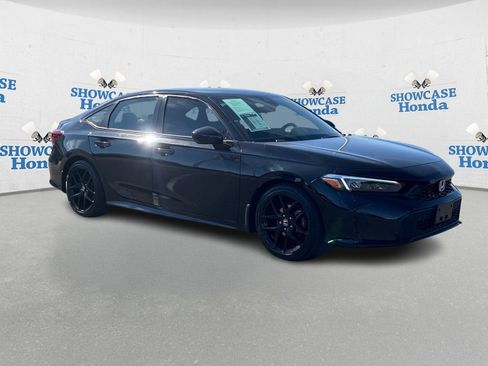 Used 2025 Honda Civic Sport image 10