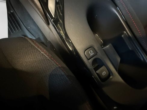 Used 2025 Toyota Corolla SE FWD image 19