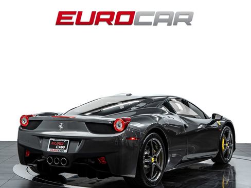Used 2014 Ferrari 458 Italia Coupe RWD image 5