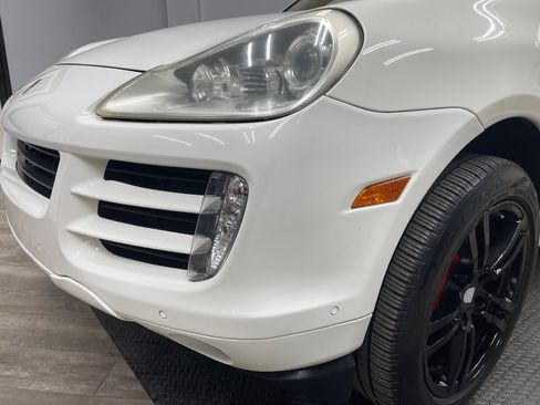 Used 2009 Porsche Cayenne AWD/4WD image 17