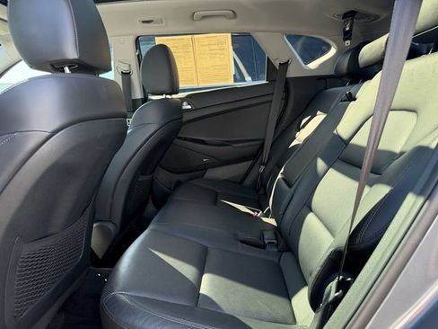 Used 2019 Hyundai Tucson Ultimate w/ Cargo Package FWD image 24