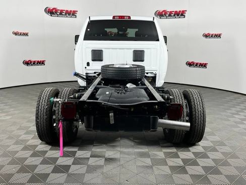 New 2026 RAM 4500 Tradesman w/ Chrome Appearance Group AWD/4WD image 6