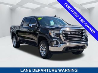 Used 2022 GMC Sierra 1500 SLT w/ SLT Premium Plus Package AWD/4WD video 3