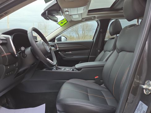 Certified 2025 MAZDA CX-50 AWD 2.5 S w/ Premium Plus Pkg image 12