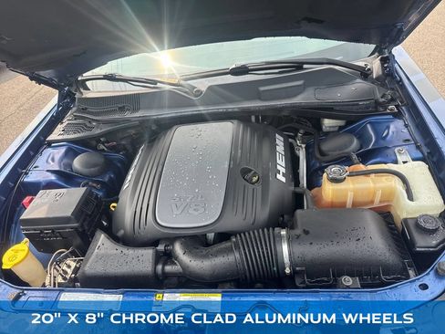 Used 2009 Dodge Challenger R/T RWD image 22