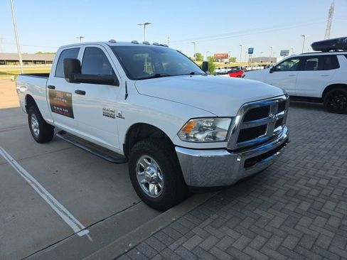 Used 2017 RAM 2500 Tradesman w/ Chrome Appearance Group AWD/4WD image 7