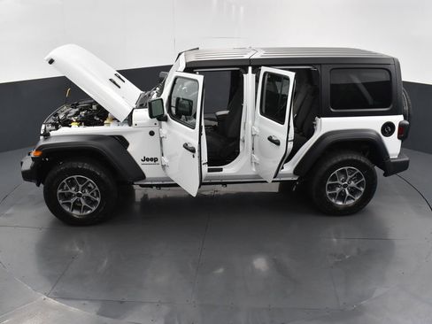 Used 2024 Jeep Wrangler Sport S image 64