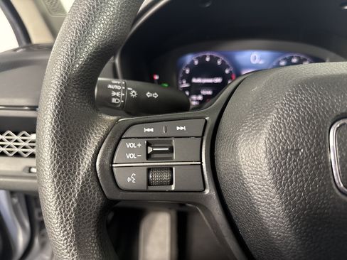 Used 2025 Honda Accord SE image 25